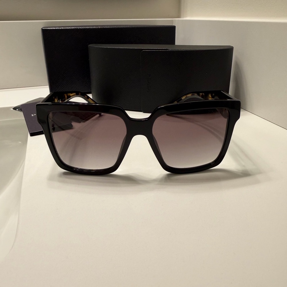 Prada Black and Tortoise Square Sunglasses - Picture 10 of 11